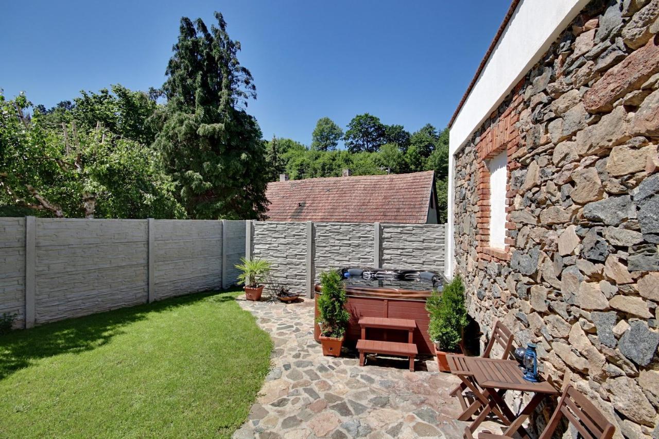 Holiday Home Kvitek Ctetin Exterior foto