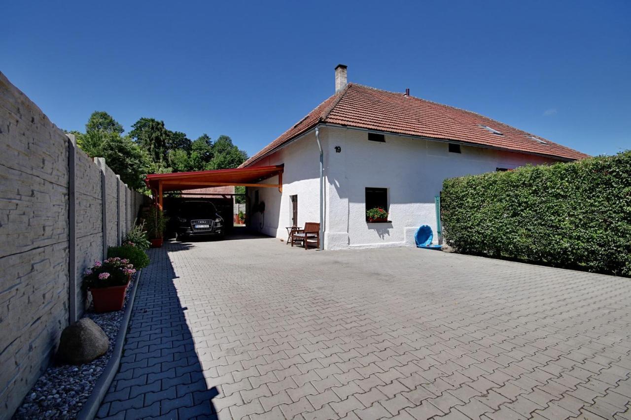 Holiday Home Kvitek Ctetin Exterior foto